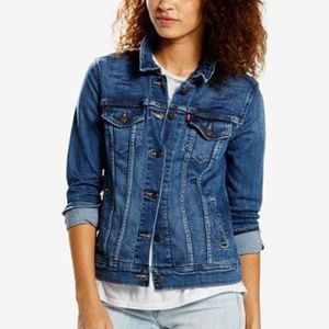 Levi's Boyfriend Trucker Jacket